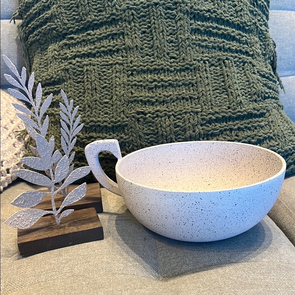 Speckled Cream Ceramic Decorative bowl & two metal leaves on wood stands